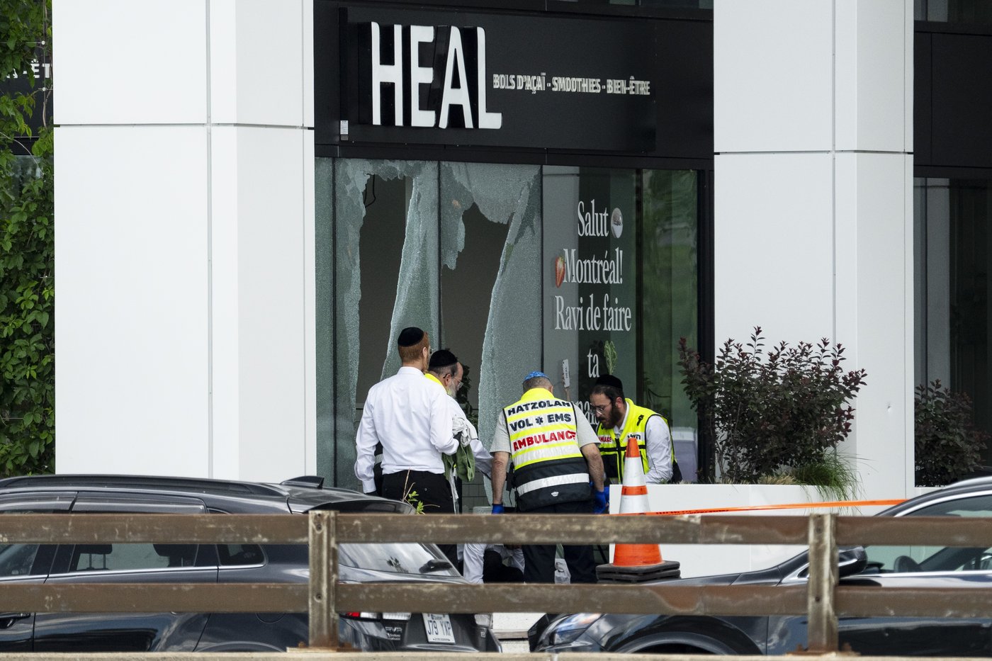 Locals from Montreal neighbourhood struggling to process what happened after shooting | iNFOnews.ca