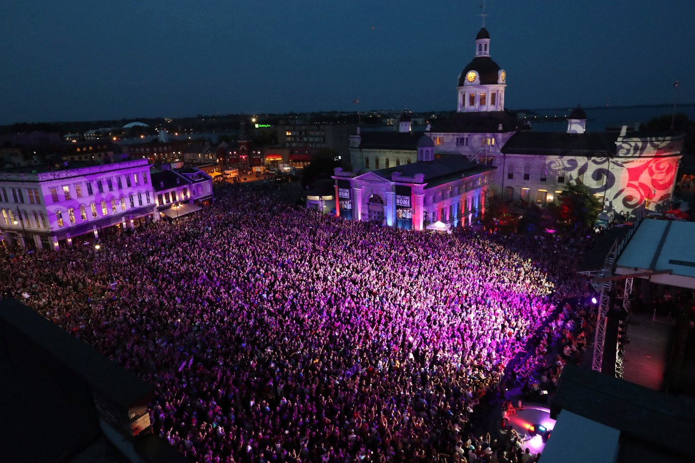‘I wish it could have gone forever’: Gord Sinclair remembers the Tragically Hip’s final tour | iNFOnews.ca