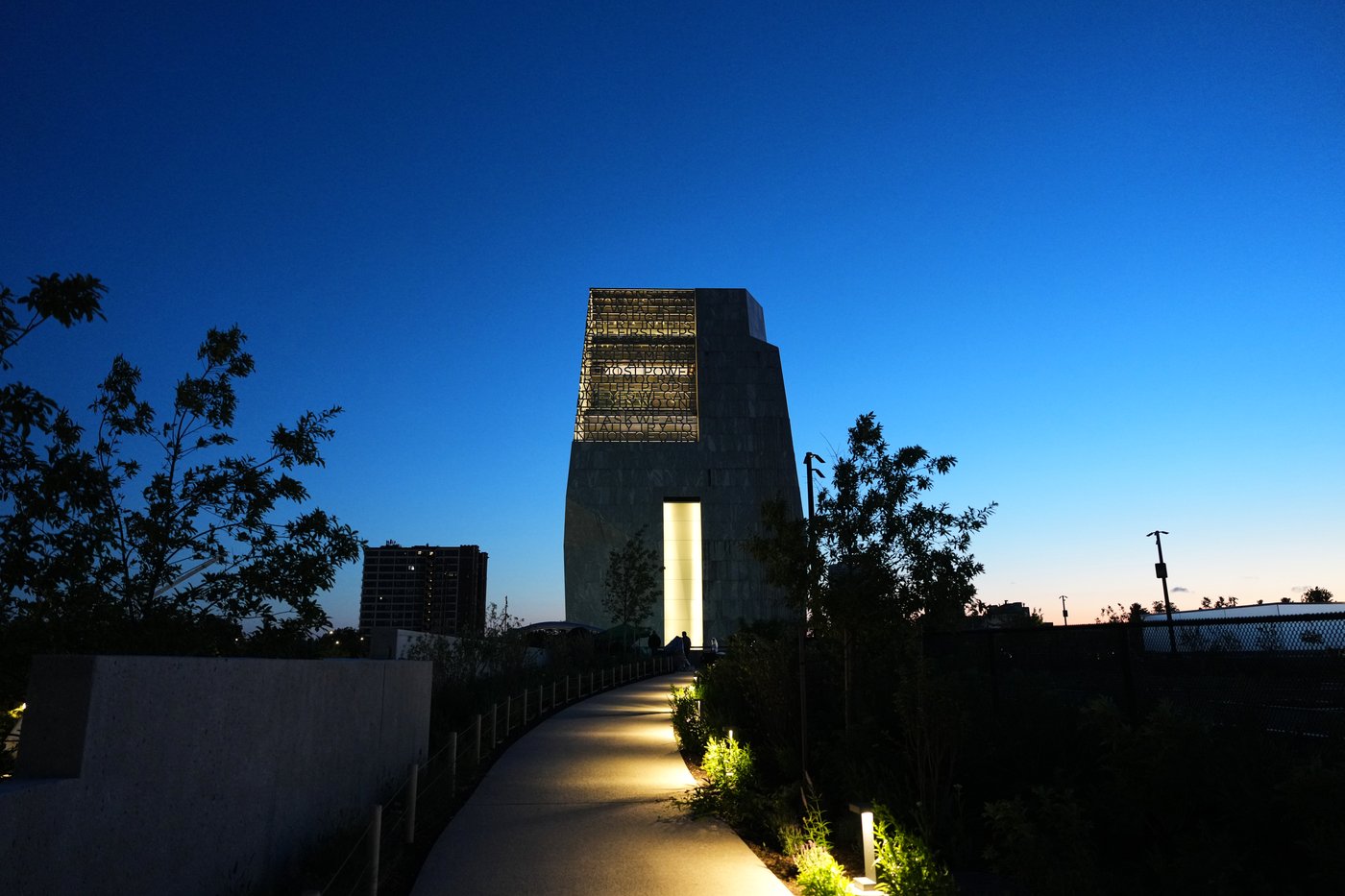 Photos show opening day at the Obama Presidential Center | iNFOnews.ca