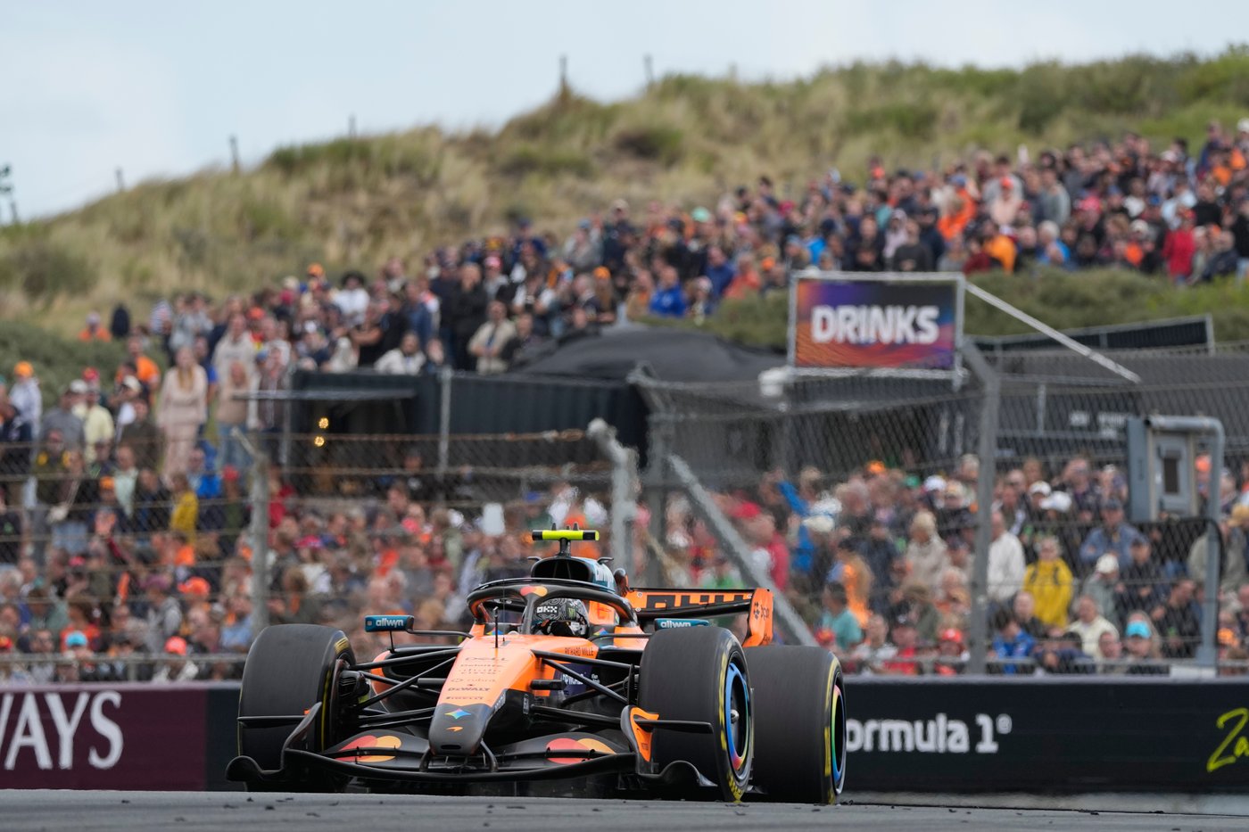 Lando Norris on pole for Dutch Grand Prix as Russell cruises to sprint win | iNFOnews.ca