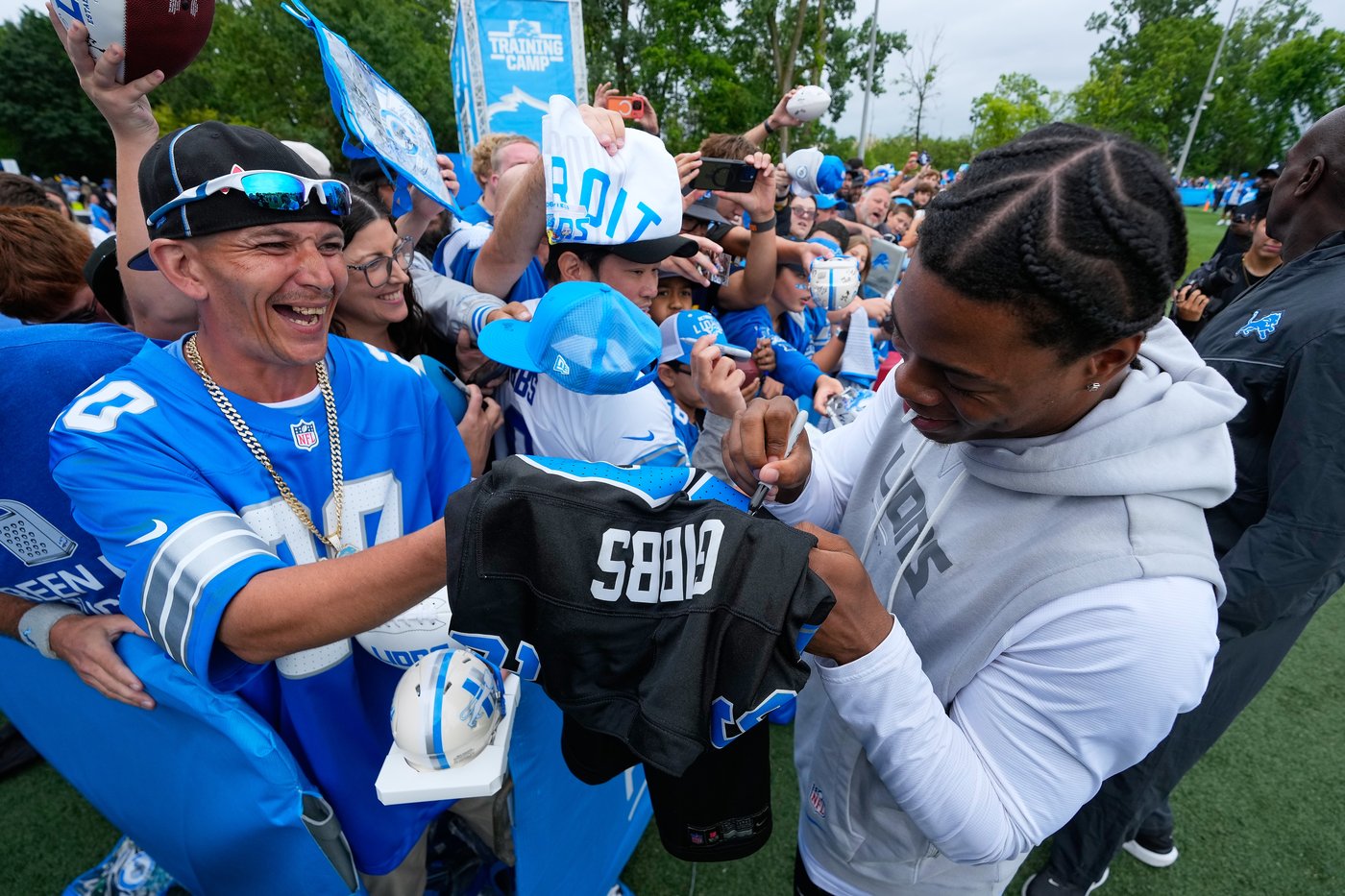 Devin White pushing for starting role with Lions after record-setting season with Raiders | iNFOnews.ca Devin White pushing for starting role with Lions after record-setting season with Raiders | iNFOnews.ca