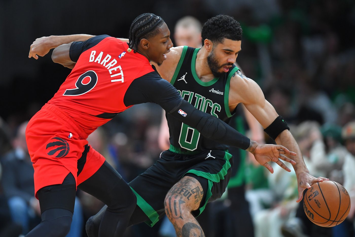 Tatum and Brown carry Celtics to 115-101 win over Raptors | iNFOnews.ca