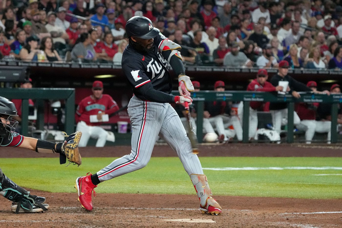 Buxton hits grand slam in Twins' 10-run 5th inning against Diamondbacks | iNFOnews.ca