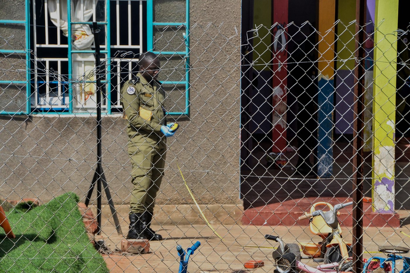 Machete-wielding man attacks Ugandan nursery school, killing 4 children | iNFOnews.ca