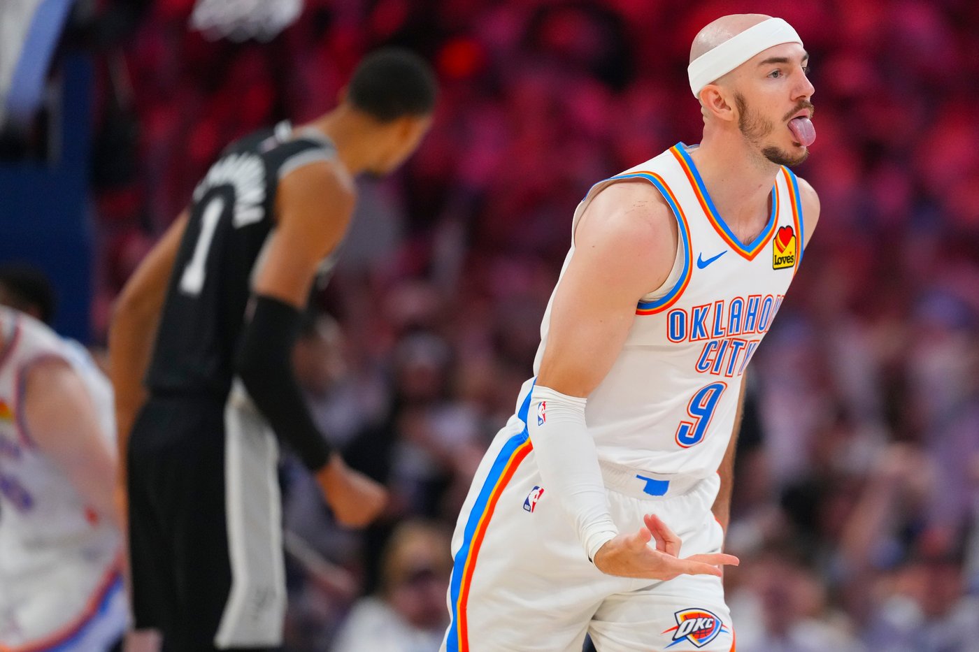 Thunder top Spurs 127-114 in Game 5, move a win away from return to NBA Finals | iNFOnews.ca