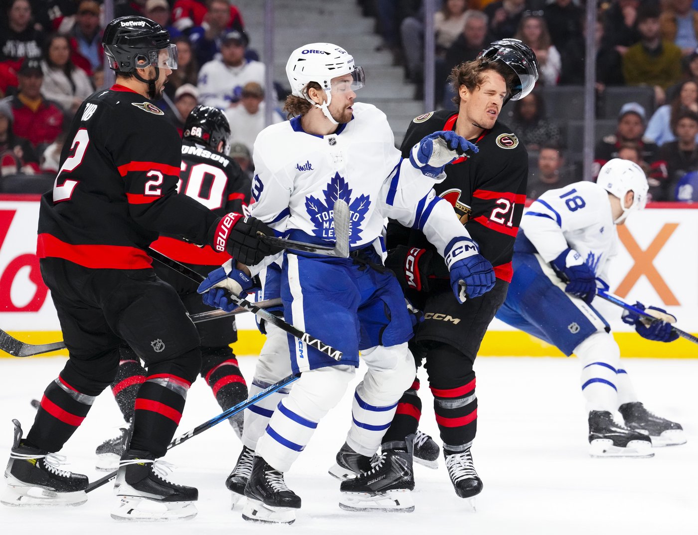 Short-handed Senators do enough to beat falling Maple Leafs 3-1 | iNFOnews.ca