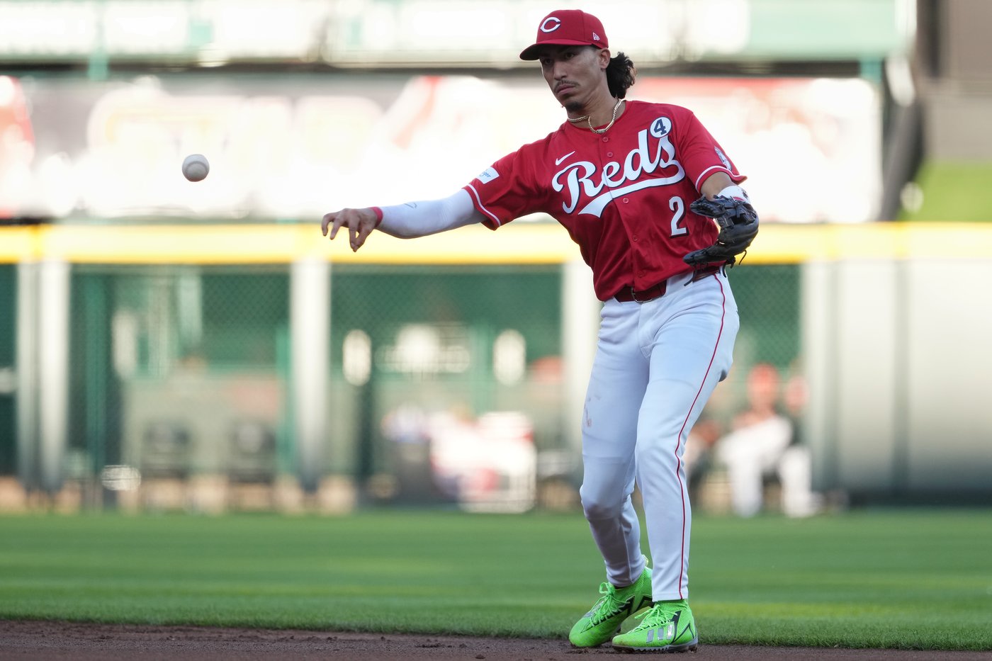 Blake Dunn's walk-off single in 10th lifts Reds past Royals 4-3 | iNFOnews.ca