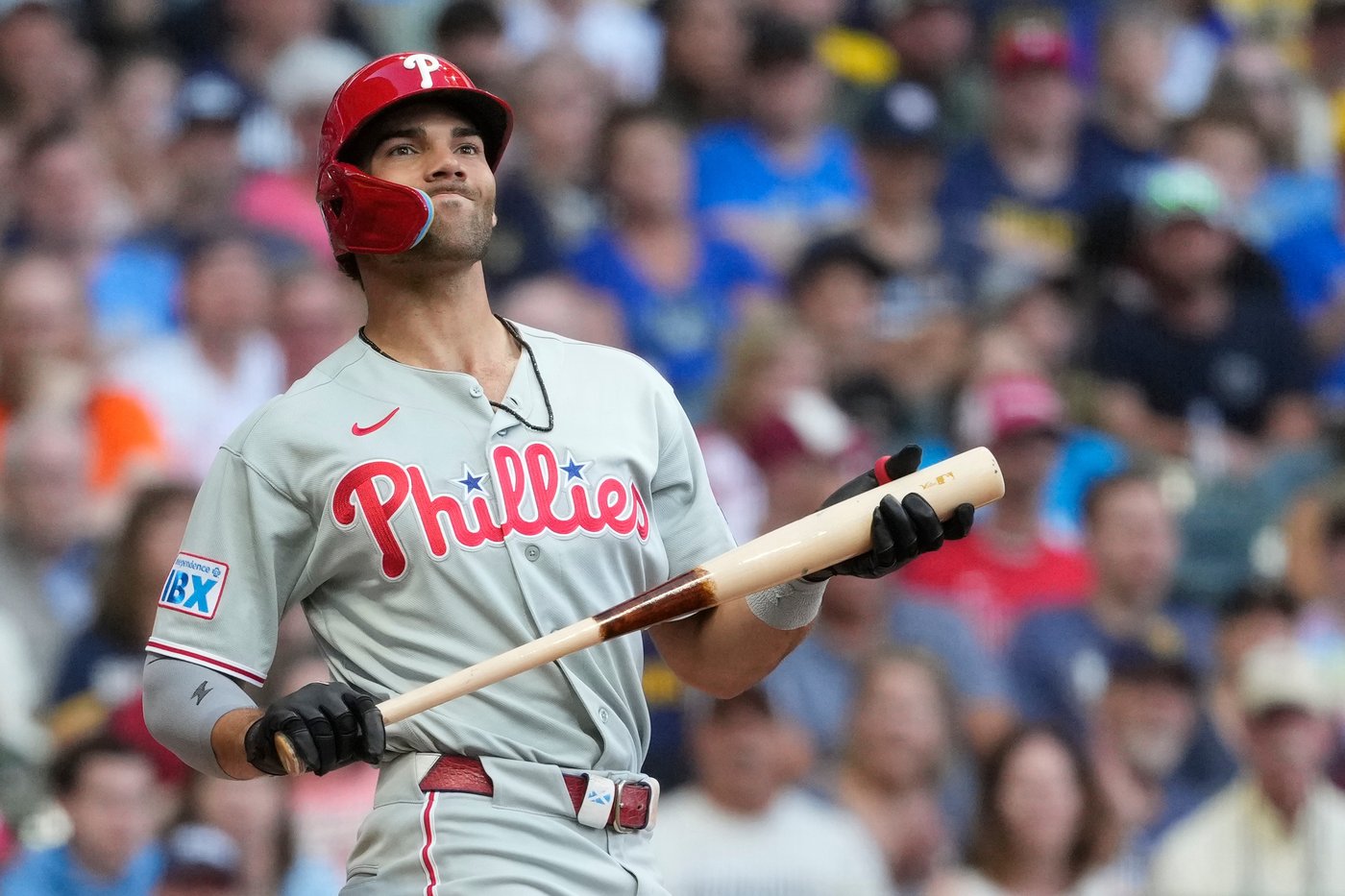 Brewers' Misiorowski throws 104.5 mph pitch, strikes out 15 in 1-hit, 6-0 win over Phillies | iNFOnews.ca