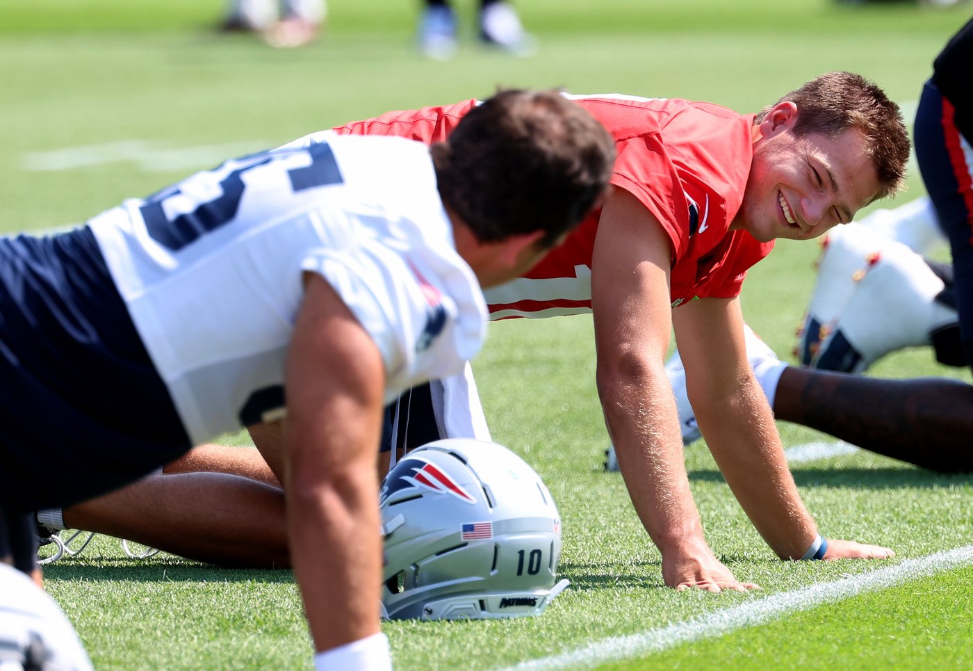 Hunter Henry ends limbo, signing a 2-year extension with Patriots through 2027 | iNFOnews.ca Hunter Henry ends limbo, signing a 2-year extension with Patriots through 2027 | iNFOnews.ca