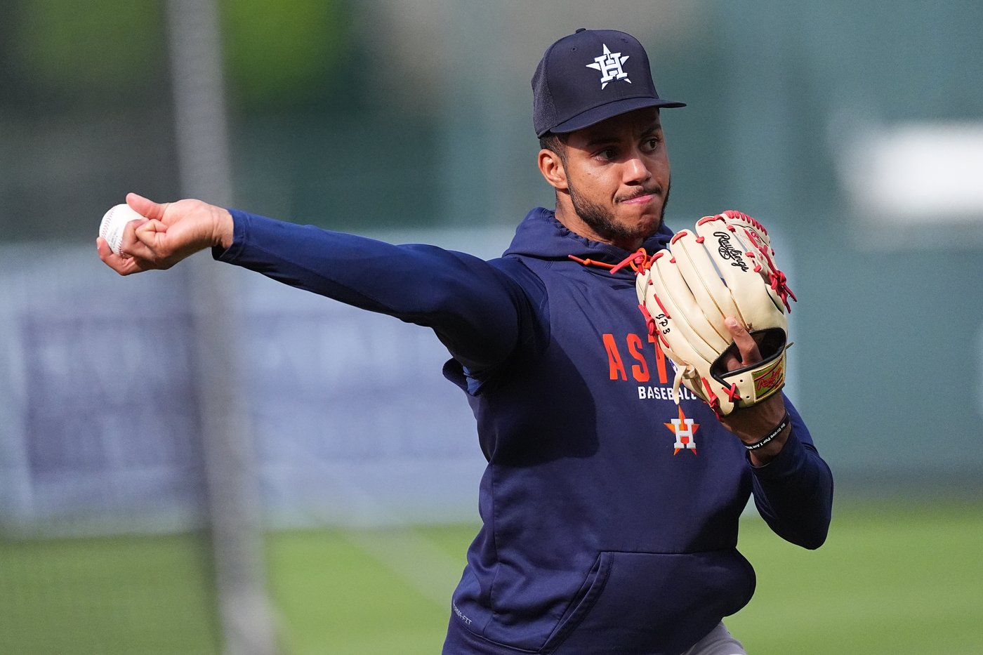Astros shortstop Jeremy Peña exits game against Mariners with right knee tightness | iNFOnews.ca Astros shortstop Jeremy Peña exits game against Mariners with right knee tightness | iNFOnews.ca