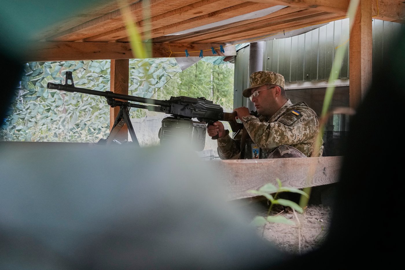 Ukraine is still fortifying its border with Belarus years after Russia invaded from there | iNFOnews.ca Ukraine is still fortifying its border with Belarus years after Russia invaded from there | iNFOnews.ca