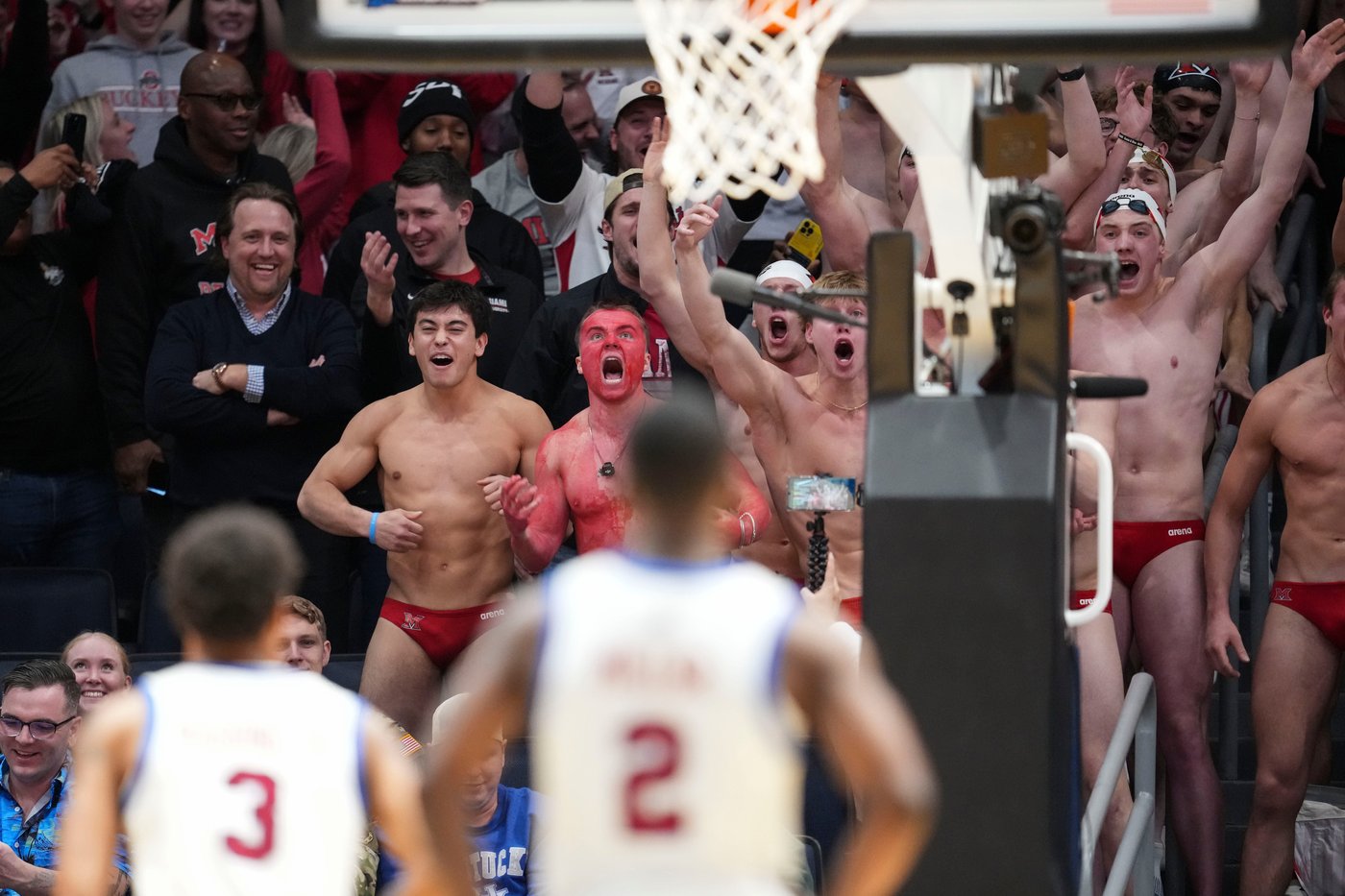 What about Cinderella and the brackets? What to know about NCAA Tournament expansion | iNFOnews.ca