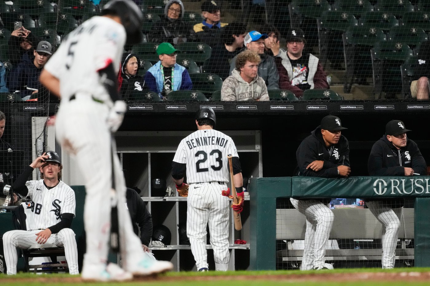 Murakami homers again as the White Sox top the Angels for a rain-delayed 8-7 win | iNFOnews.ca