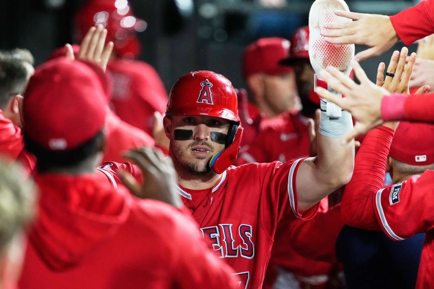 Murakami homers again as the White Sox top the Angels for a rain-delayed 8-7 win | iNFOnews.ca