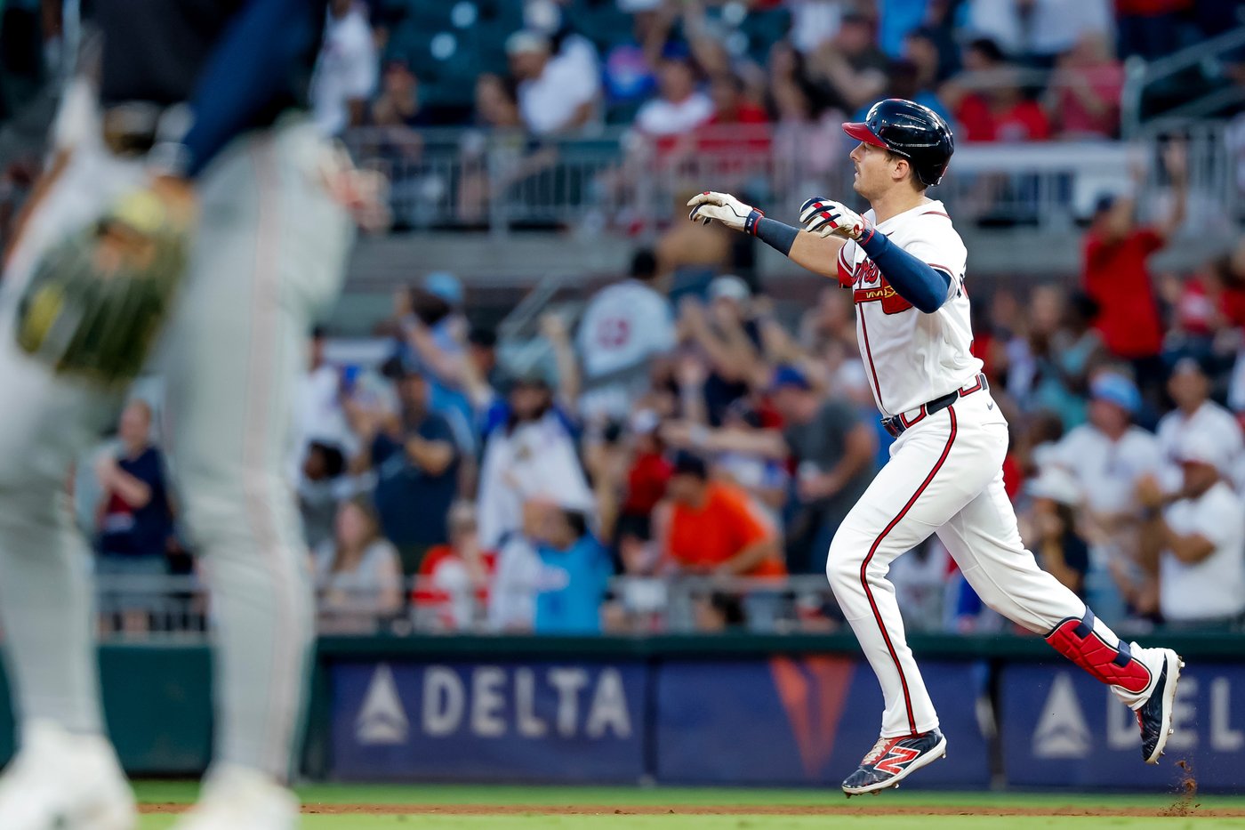 Braves overcome 3-run deficit to beat the Nationals 5-4 | iNFOnews.ca Braves overcome 3-run deficit to beat the Nationals 5-4 | iNFOnews.ca
