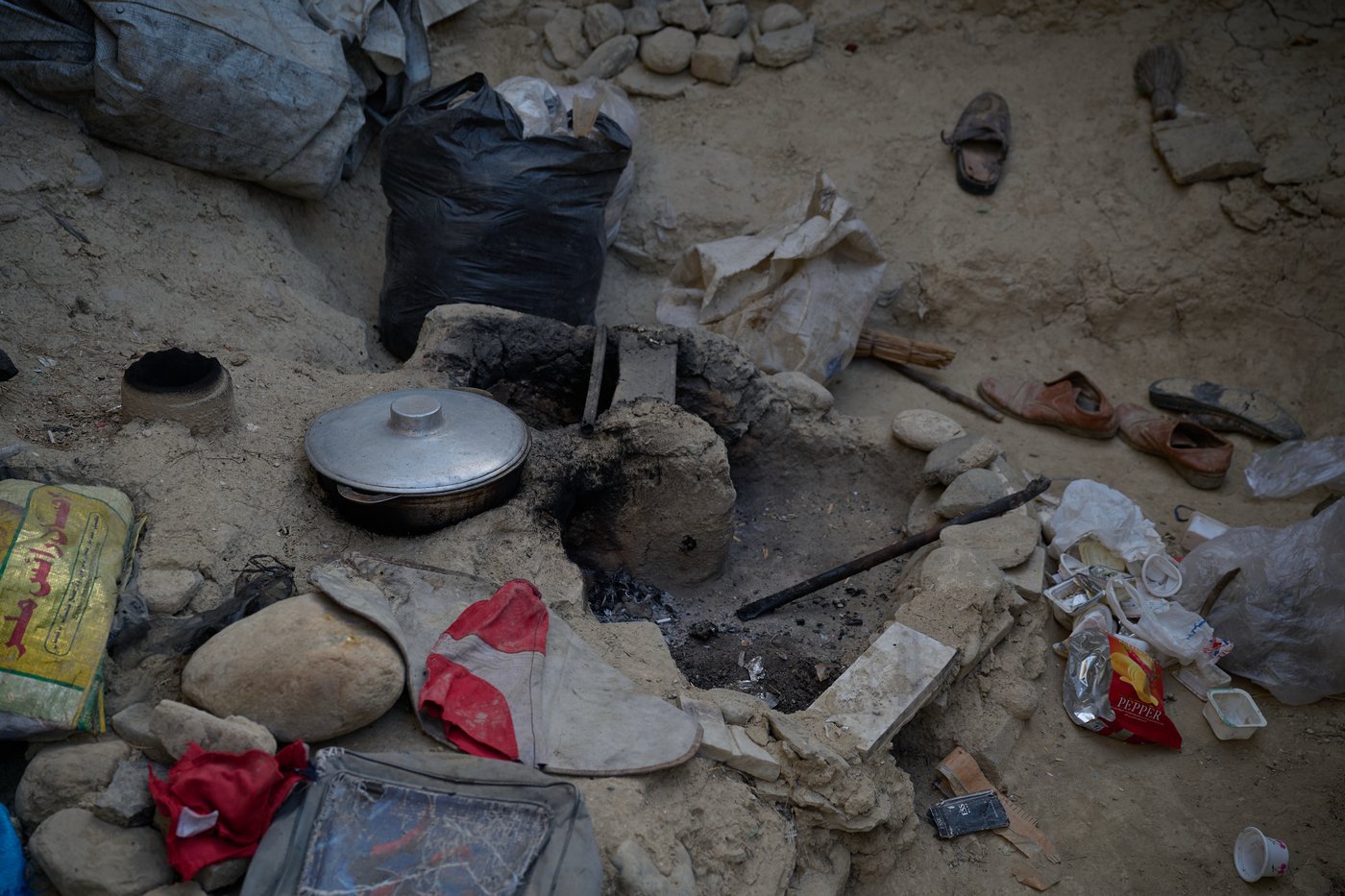 One woman's struggle to survive, 5 years after the Taliban took Kabul, in photos | iNFOnews.ca