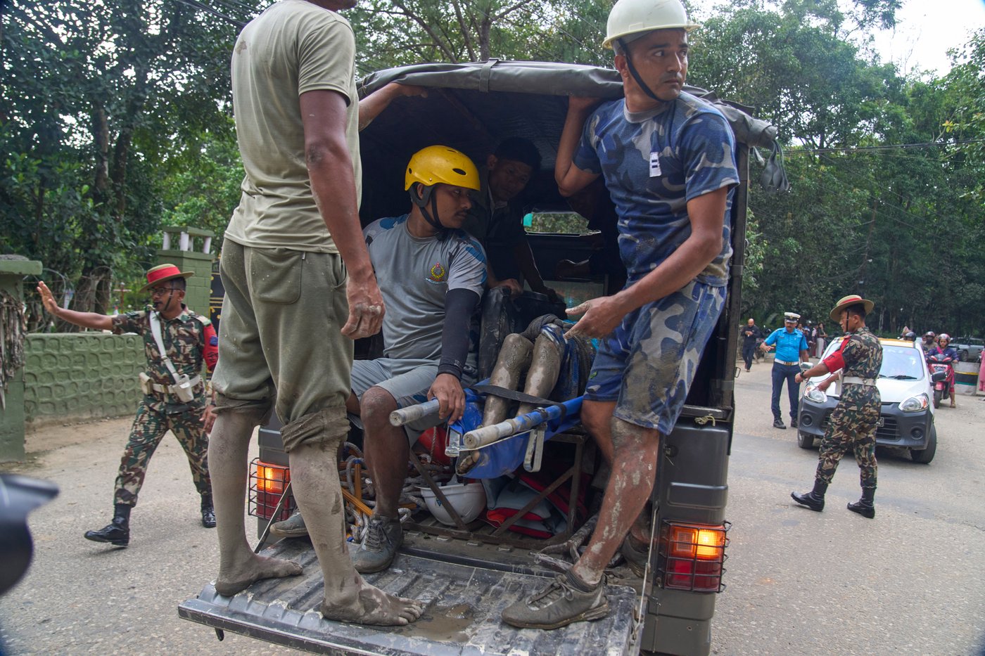 Photos show aftermath of flash floods in Nepal | iNFOnews.ca
