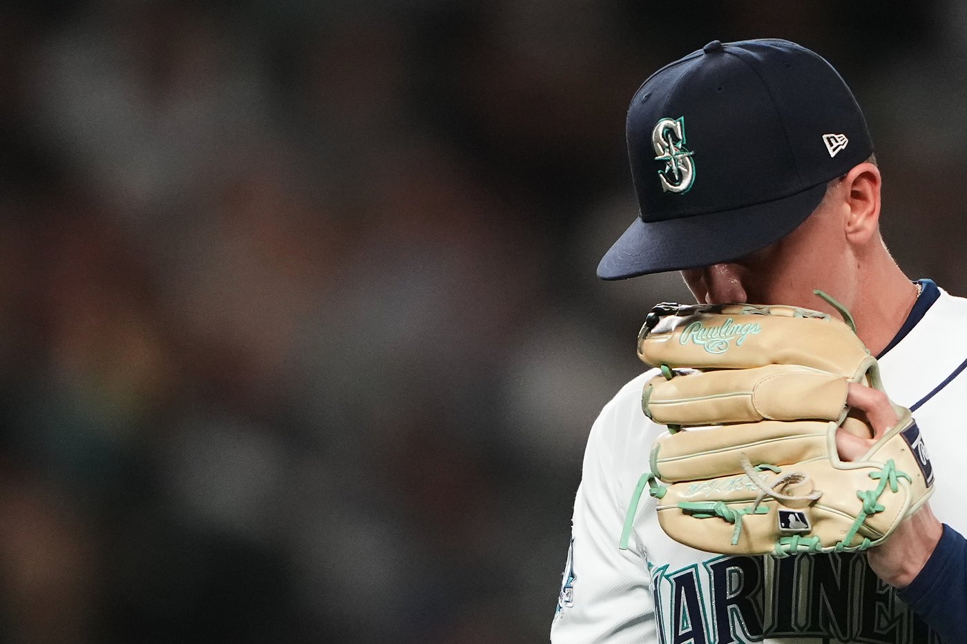 Mariners trade right-hander Casey Legumina to Rays for minor league righty Ty Cummings | iNFOnews.ca