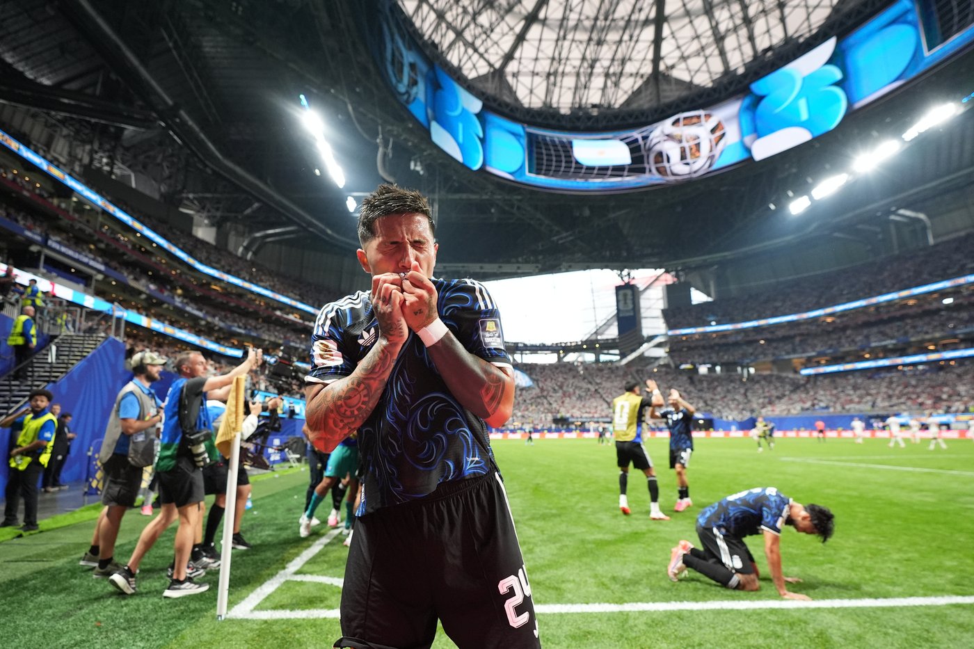 Messi and Argentina rally past England to reach the World Cup final, in photos | iNFOnews.ca