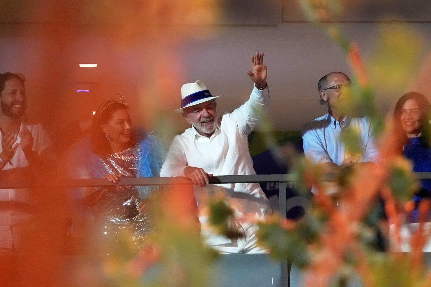 Brazil's 80-year-old Lula hits the treadmill to ease voter concerns about age | iNFOnews.ca