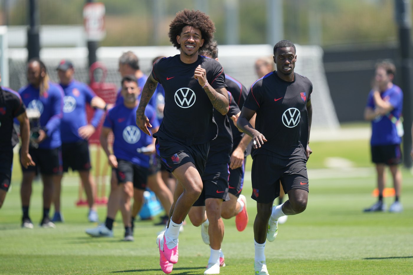 Christian Pulisic still training separately, increasing concern for the US at the World Cup | iNFOnews.ca