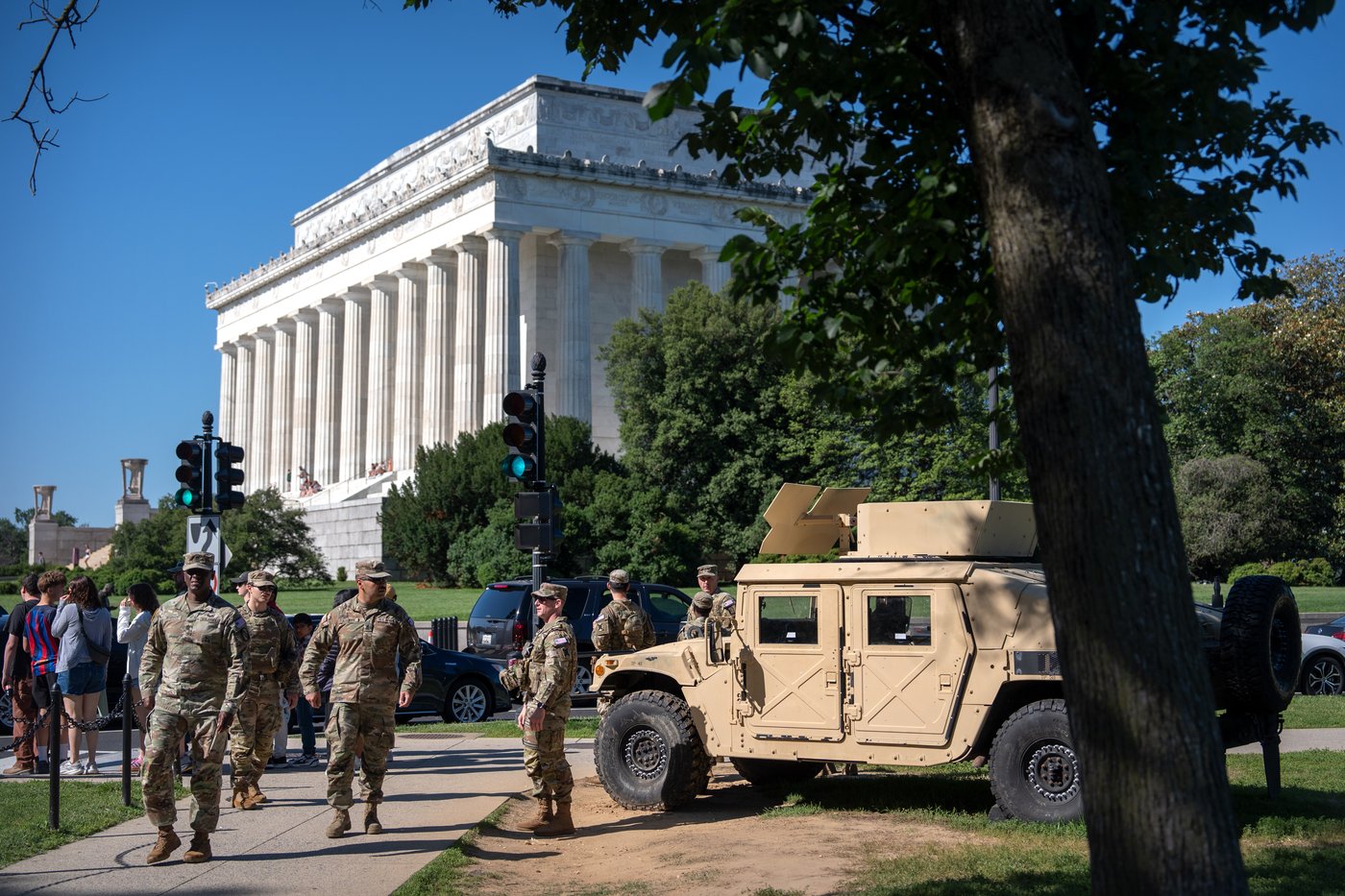 DC will pay $50,000 to man detained while protesting guard patrol with 'Star Wars' song, record says | iNFOnews.ca