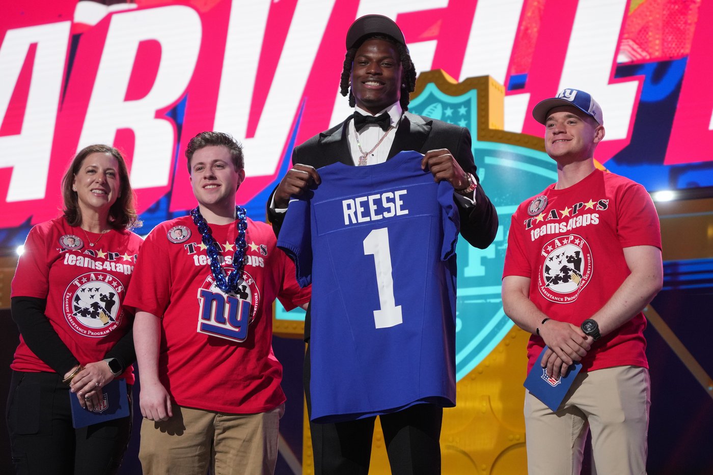 Giants select Arvell Reese and Francis Mauigoa with 5th and 10th picks in the NFL draft | iNFOnews.ca