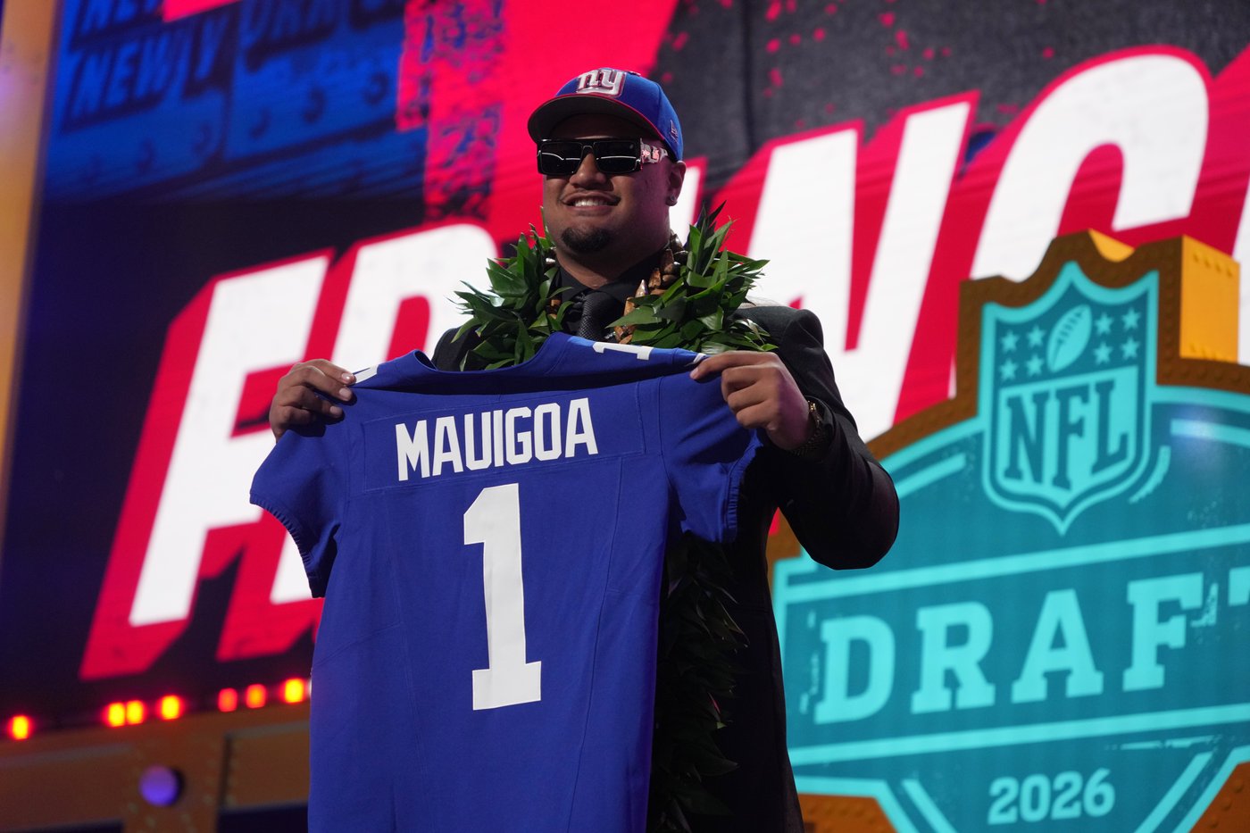 Giants select Arvell Reese and Francis Mauigoa with 5th and 10th picks in the NFL draft | iNFOnews.ca