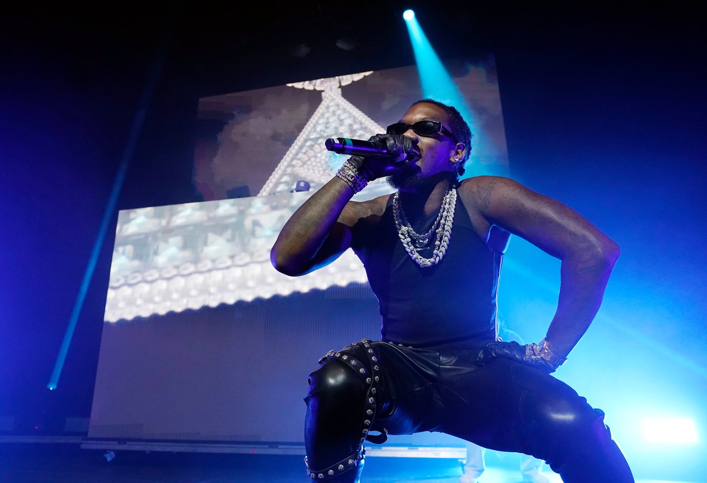 Rapper Offset released from the hospital after being shot outside a Florida casino | iNFOnews.ca