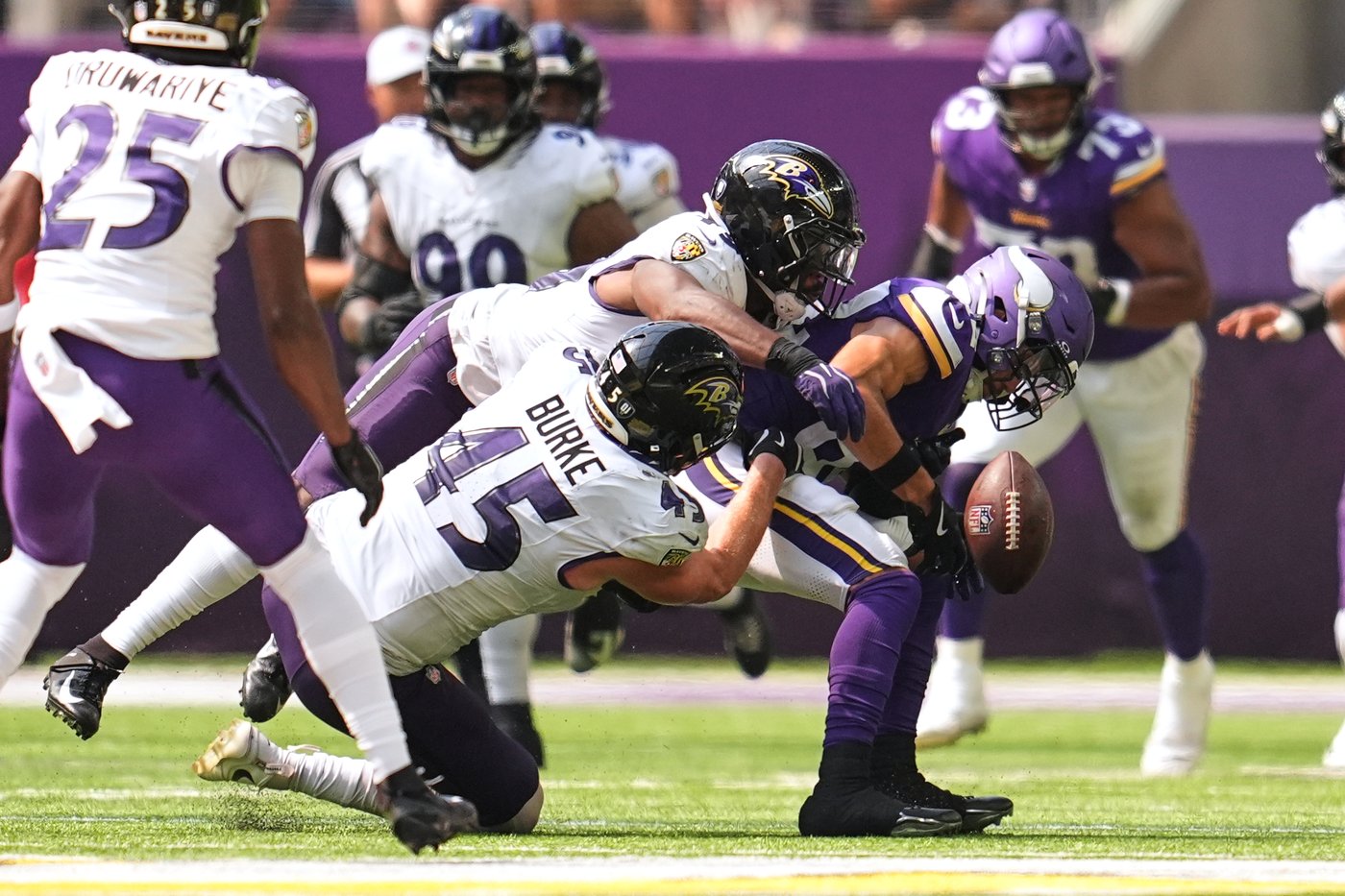 Vikings WR Jeshaun Jones gets a 3-game suspension for violating the NFL's substance abuse policy | iNFOnews.ca Vikings WR Jeshaun Jones gets a 3-game suspension for violating the NFL's substance abuse policy | iNFOnews.ca