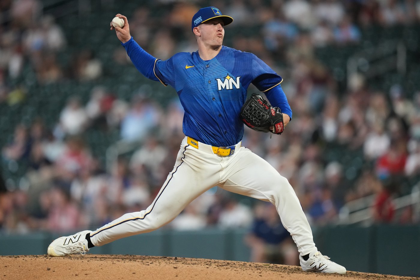 Brooks Lee homers, Twins score four runs in the sixth in 5-3 win over Royals | iNFOnews.ca Brooks Lee homers, Twins score four runs in the sixth in 5-3 win over Royals | iNFOnews.ca
