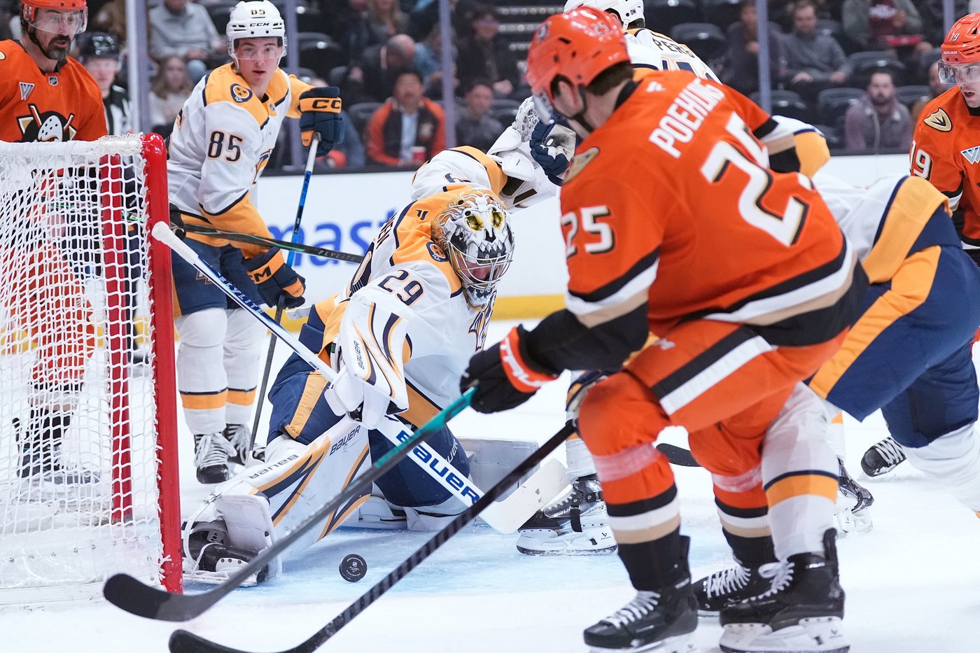 Justus Annunen stops 43 shots for 3rd career shutout in Predators' 5-0 win over Ducks | iNFOnews.ca