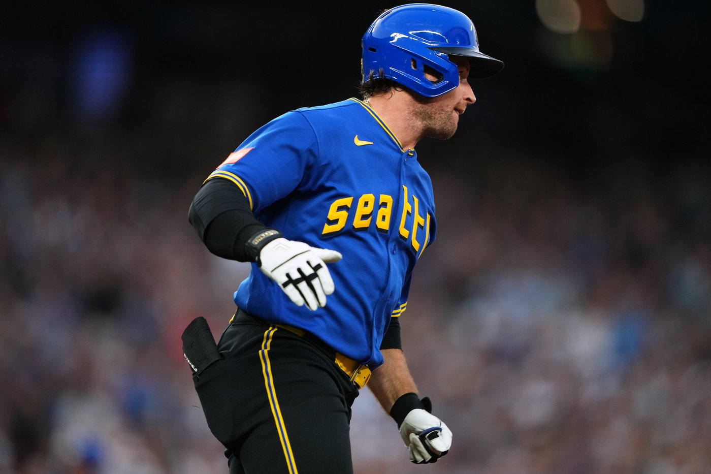 Mariners utilityman Brendan Donovan lands on 7-day concussion IL after batting cage accident | iNFOnews.ca Mariners utilityman Brendan Donovan lands on 7-day concussion IL after batting cage accident | iNFOnews.ca