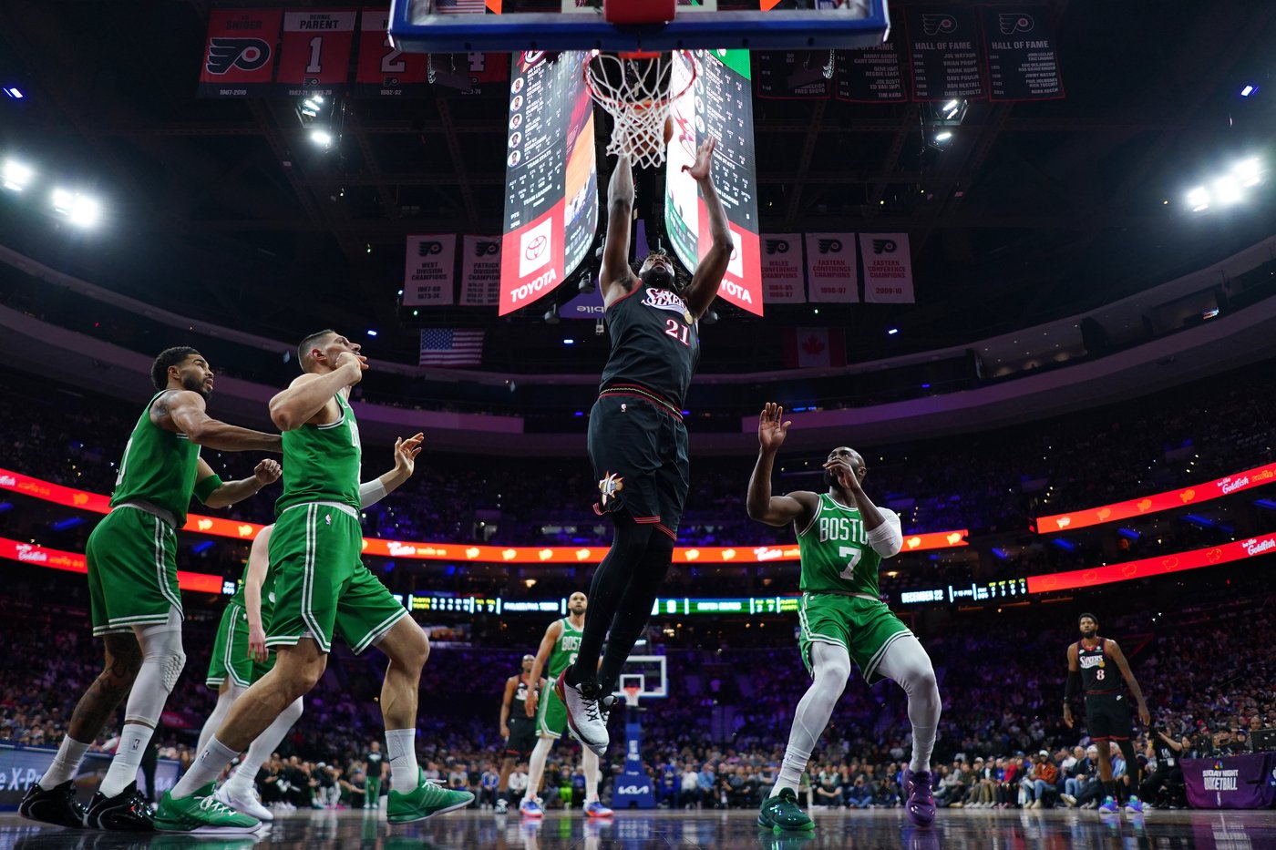 Joel Embiid made a gutsy return from an appendectomy. The 76ers are still in trouble against Boston | iNFOnews.ca