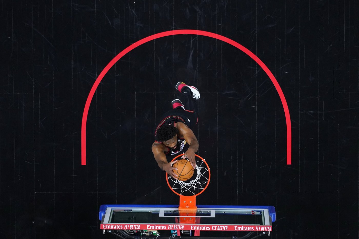 Joel Embiid made a gutsy return from an appendectomy. The 76ers are still in trouble against Boston | iNFOnews.ca