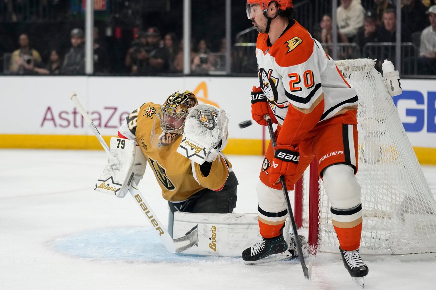 Ducks beat Golden Knights 3-1 and send series back to Anaheim at 1-1 | iNFOnews.ca