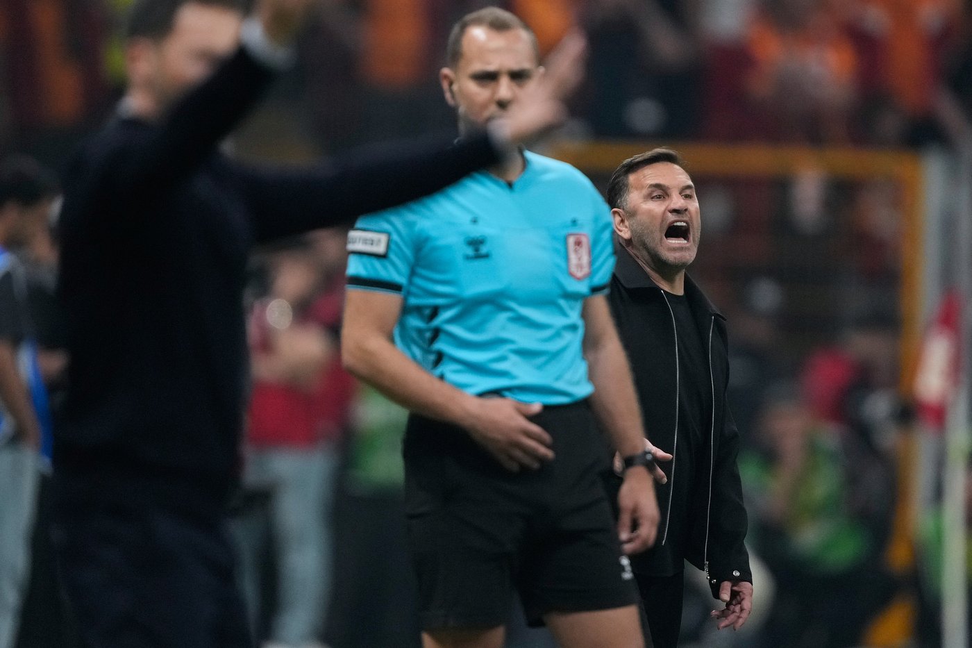 Galatasaray posts about 'evil inside' refereeing during key title race win over Fenerbahce | iNFOnews.ca