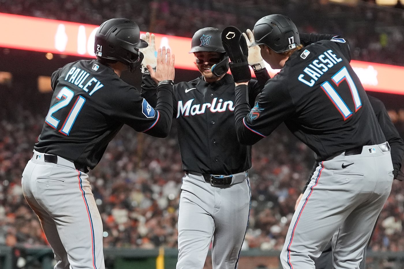 Liam Hicks and Connor Norby each homer, Marlins take down Giants 9-4 | iNFOnews.ca