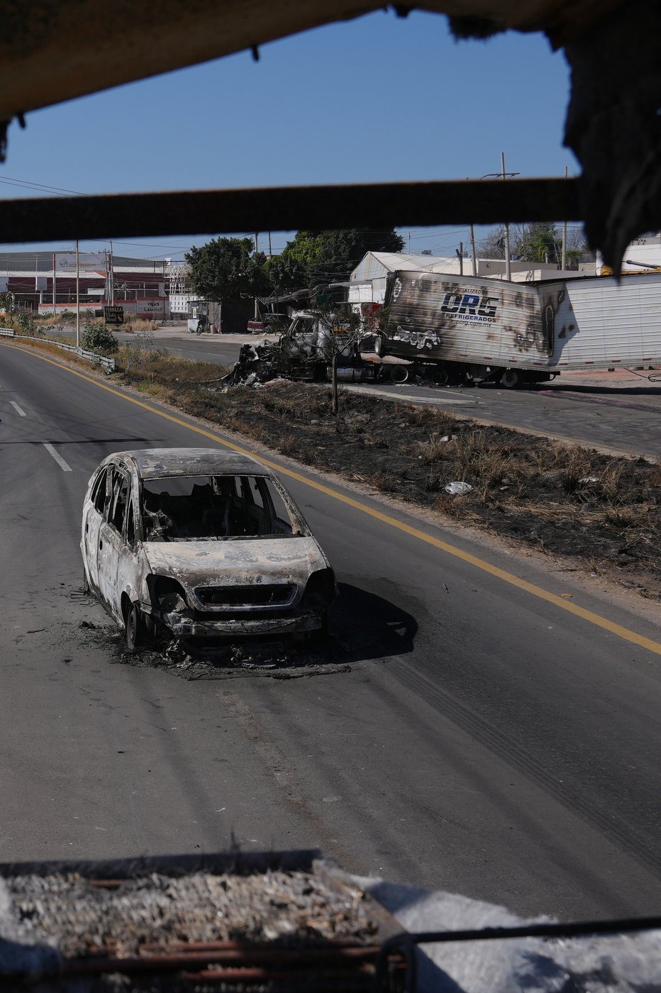 See the world in vertical: Top photos by AP photojournalists | iNFOnews.ca