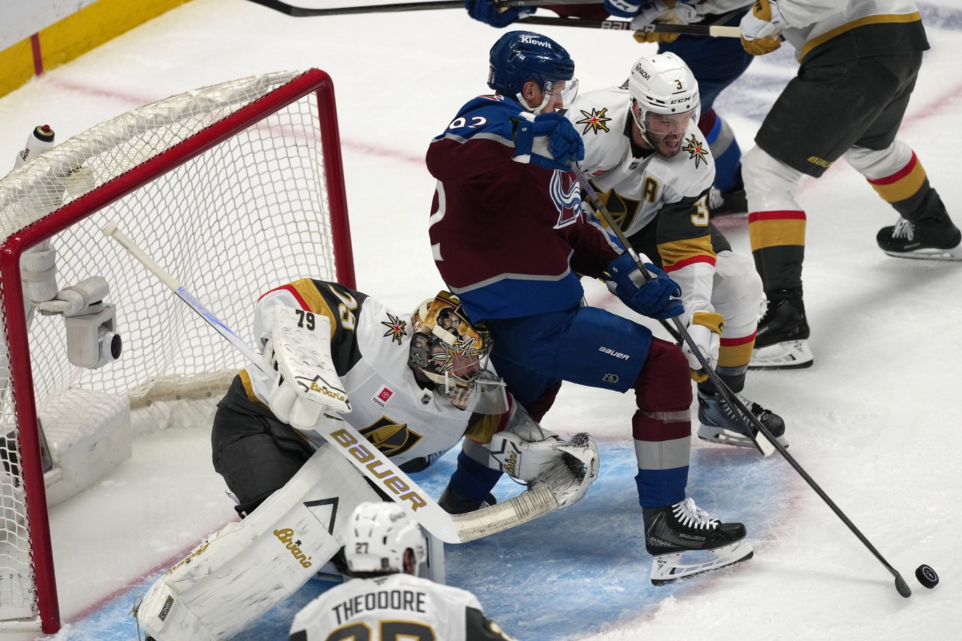 Gabriel Landeskog uses in-skate sensors, AI-driven movement platform to manage his knee and workload | iNFOnews.ca