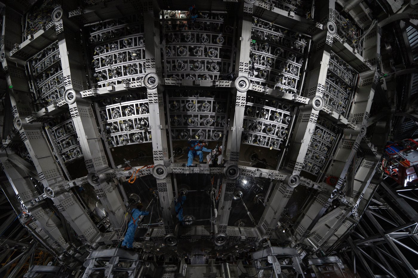 An underground detector in China unveils its first major findings about mysterious ghost particles | iNFOnews.ca