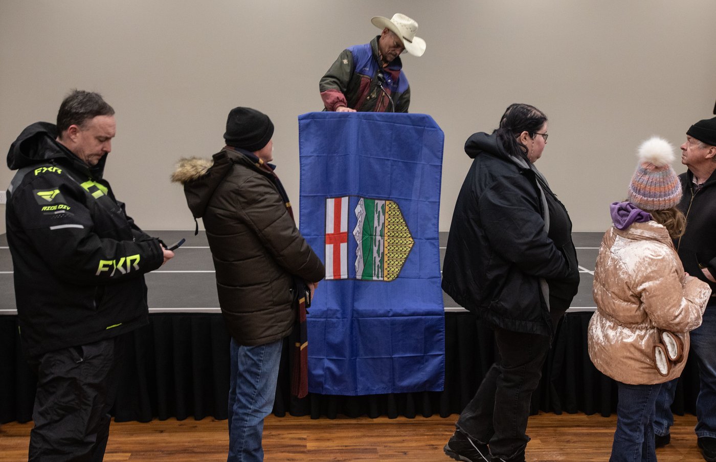 These Albertans signed petitions. What do they think of the separation referendum? | iNFOnews.ca