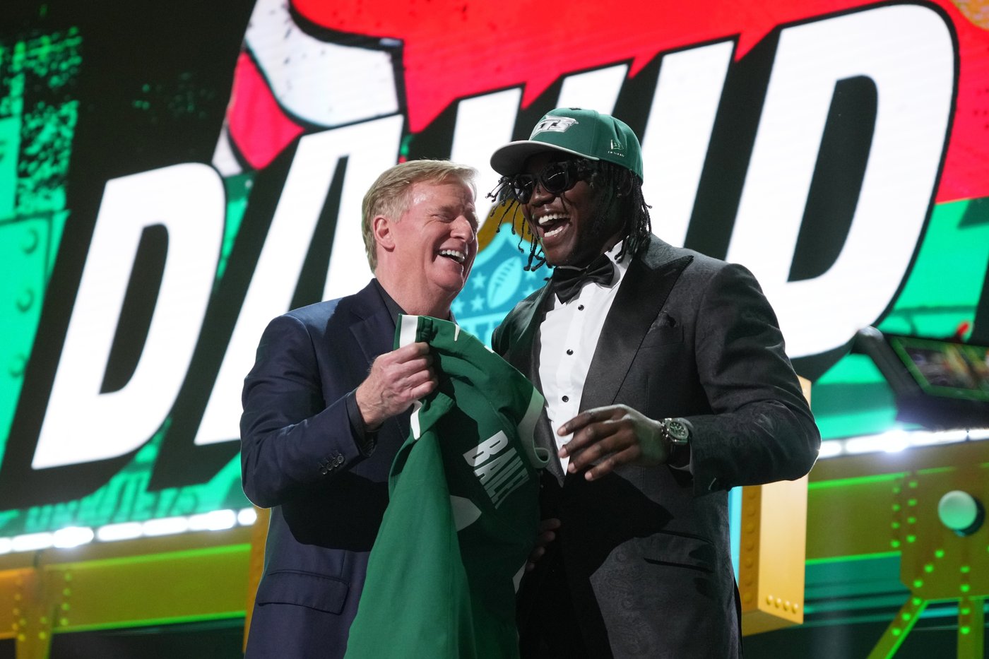 Photos of the NFL Draft | iNFOnews.ca