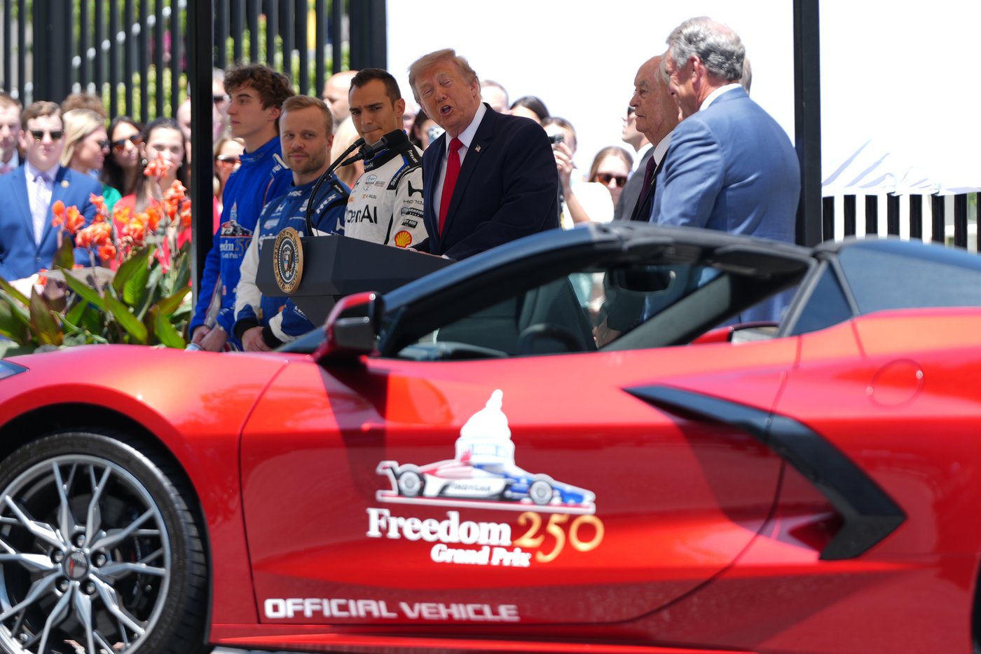 Trump's IndyCar race: Doing 200 in a 25 mph zone with manhole cover-displacing torque | iNFOnews.ca Trump's IndyCar race: Doing 200 in a 25 mph zone with manhole cover-displacing torque | iNFOnews.ca