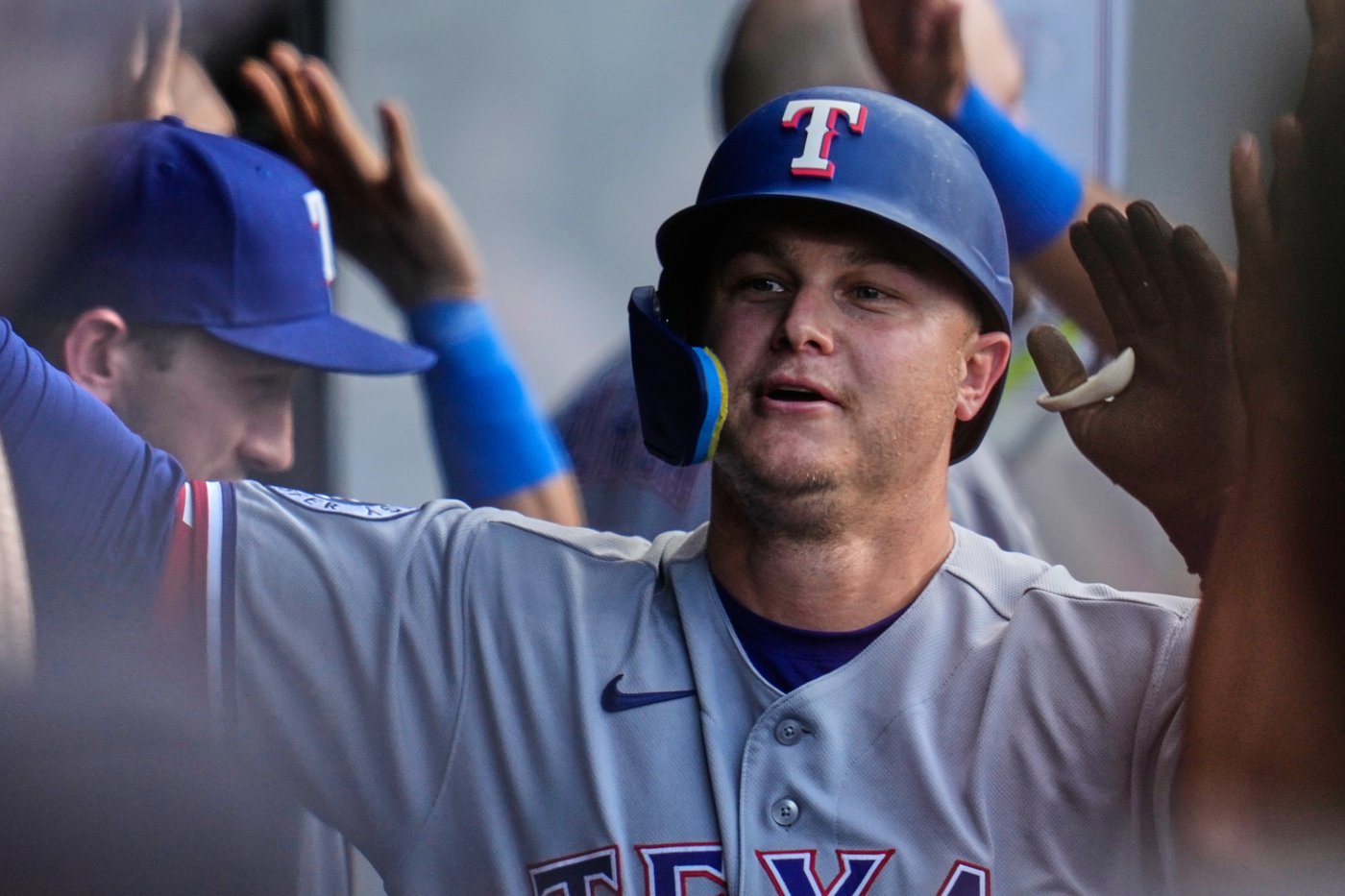 Jacob deGrom dominant for 7 innings, streaking Rangers get gift run in 4-2 win over Guardians | iNFOnews.ca Jacob deGrom dominant for 7 innings, streaking Rangers get gift run in 4-2 win over Guardians | iNFOnews.ca