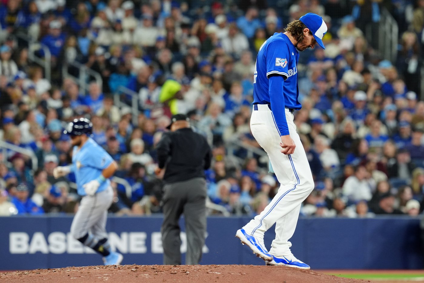 Jonathan Aranda powers Rays past Blue Jays 8-5 as Kevin Gausman struggles | iNFOnews.ca