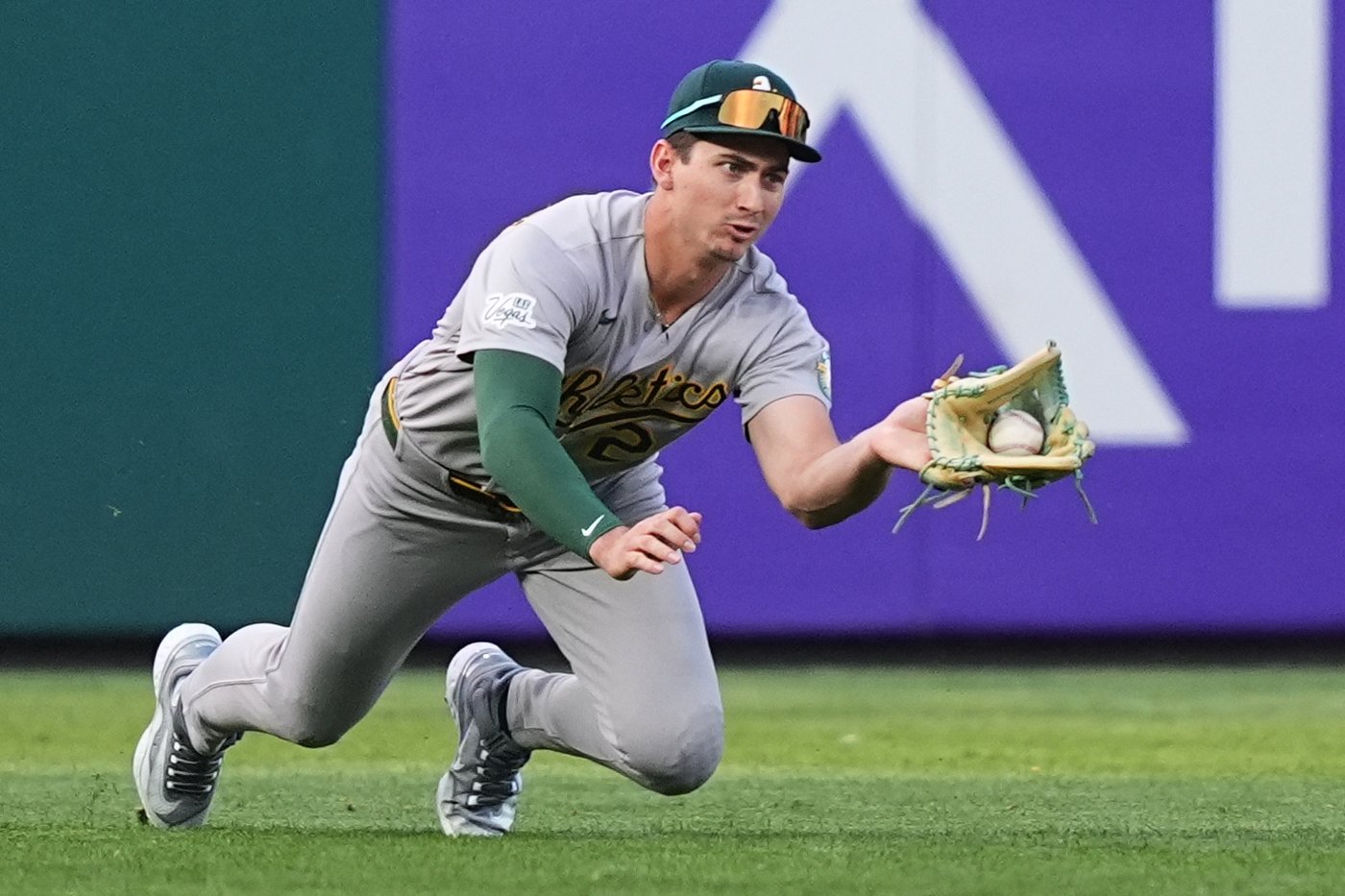 Harper, Sánchez lead streaking Phillies to 9-1 victory over Athletics | iNFOnews.ca