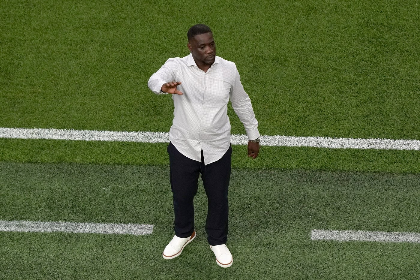 Ivory Coast coach slams 'racist' comments made by former Germany star Bastian Schweinsteiger | iNFOnews.ca