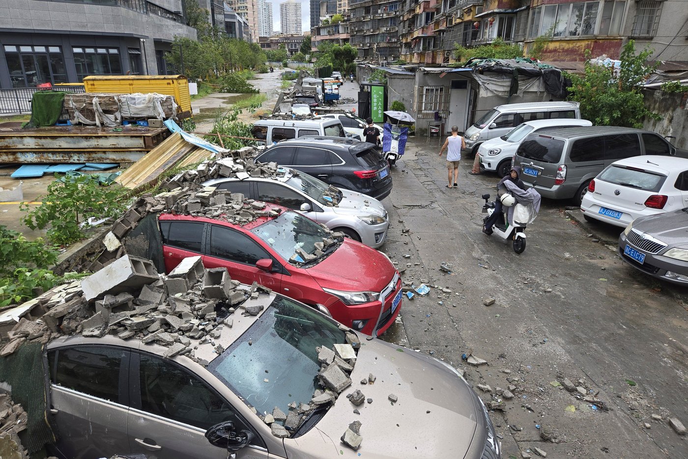 Tropical Storm Dolphin causes flooding in eastern China | iNFOnews.ca