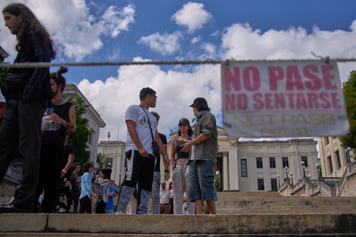 Students stage a sit-in at Havana University as Cuba’s energy crisis slashes classes | iNFOnews.ca
